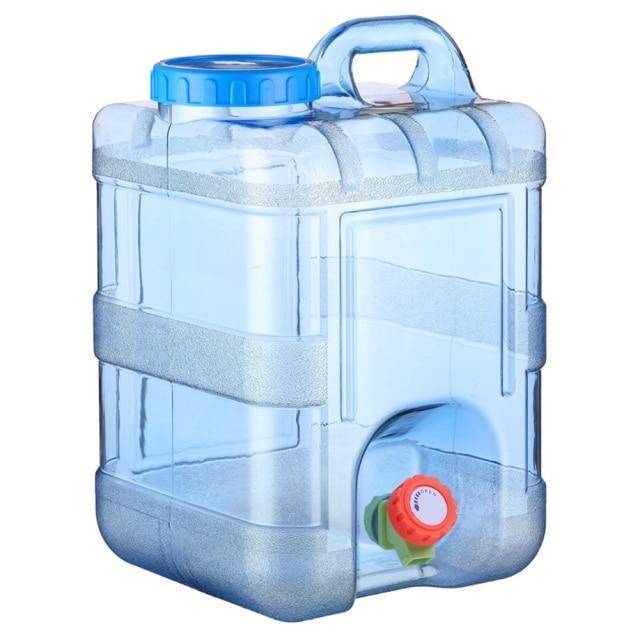 Portable Outdoor Water Storage Barrel with Spigot