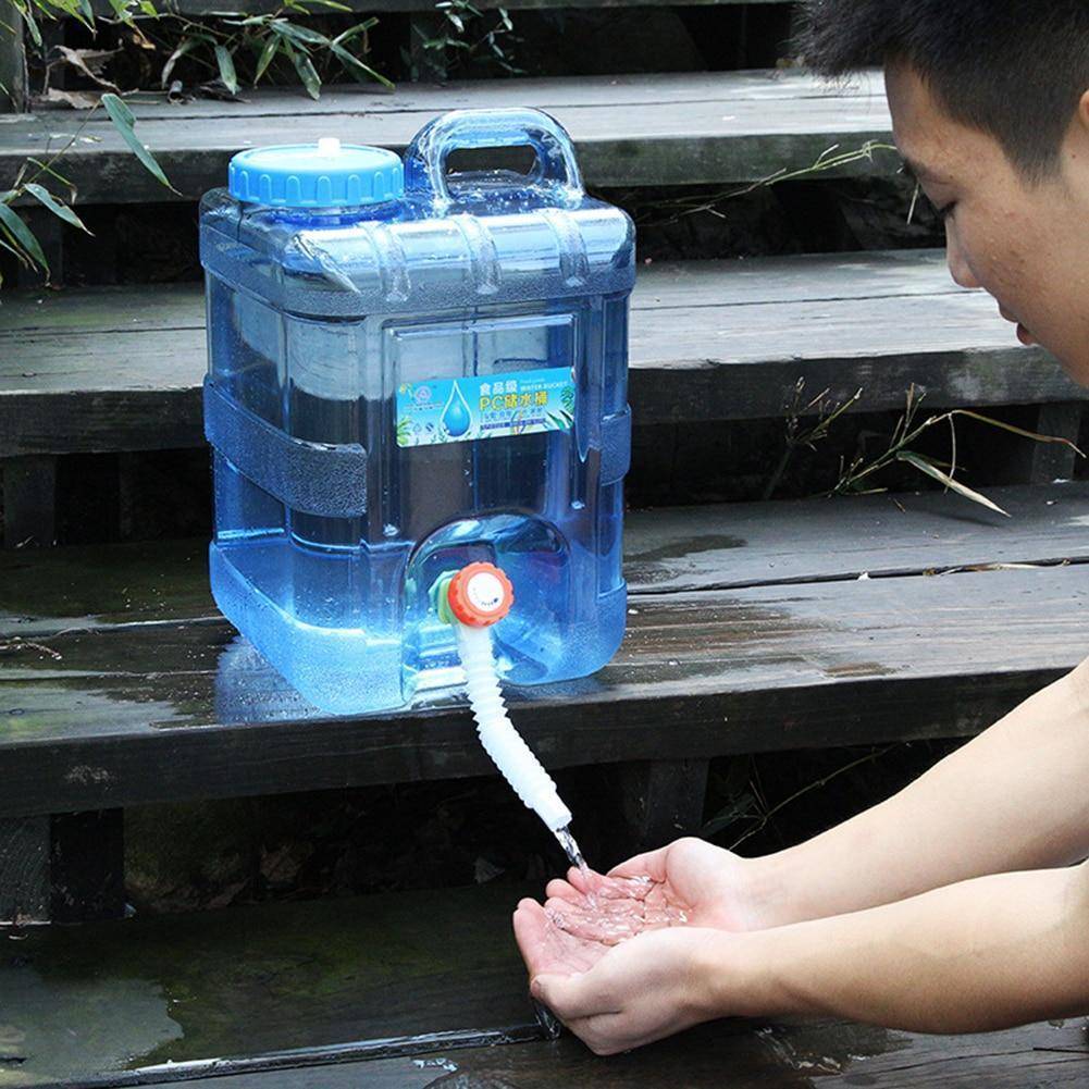Portable Outdoor Water Storage Barrel with Spigot