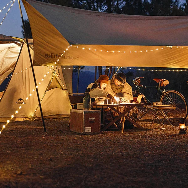 Retractable String Lights
