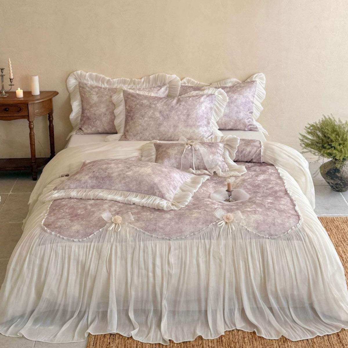 Romantic Velvet-Look Bedding Set with Ruffles and Frills