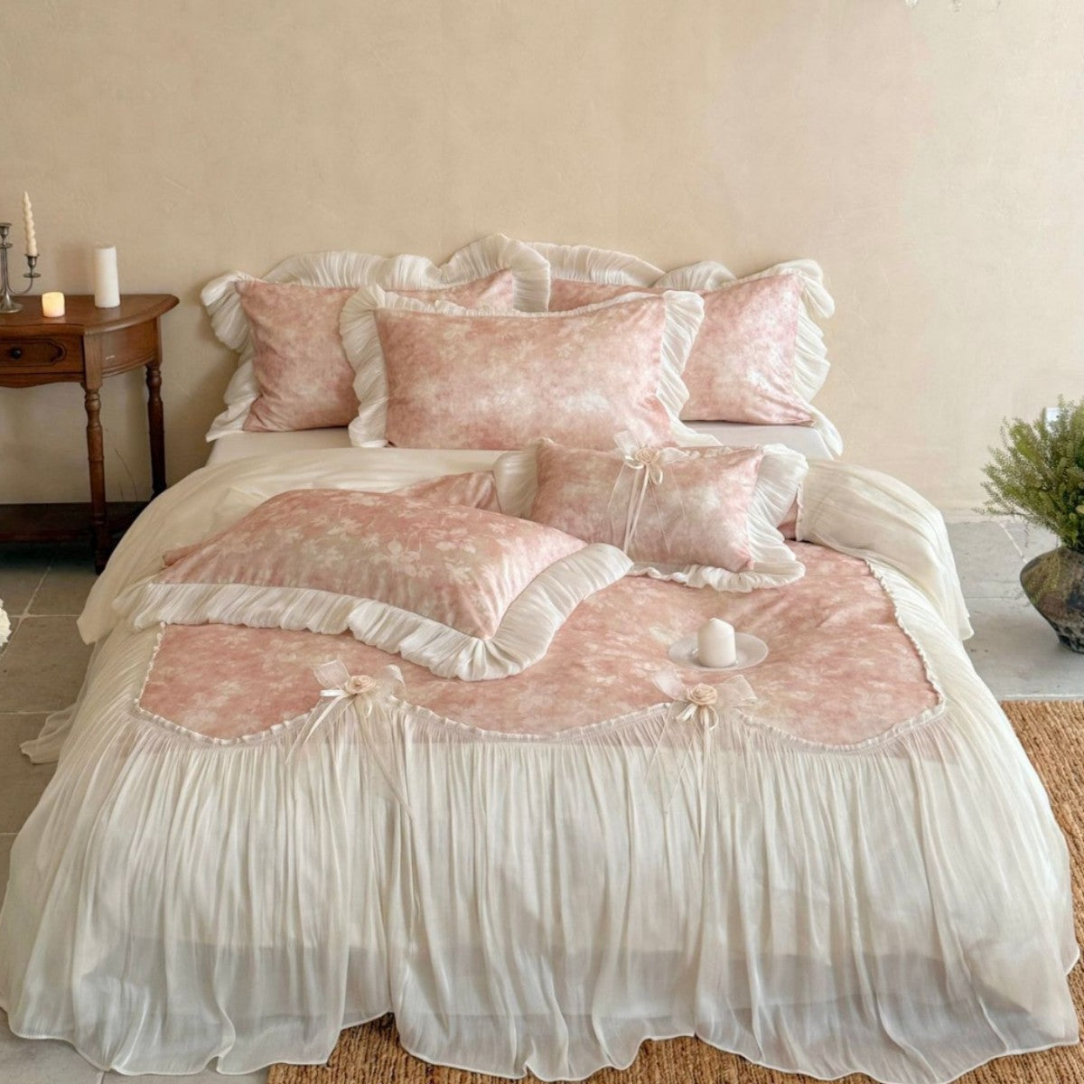 Romantic Velvet-Look Bedding Set with Ruffles and Frills