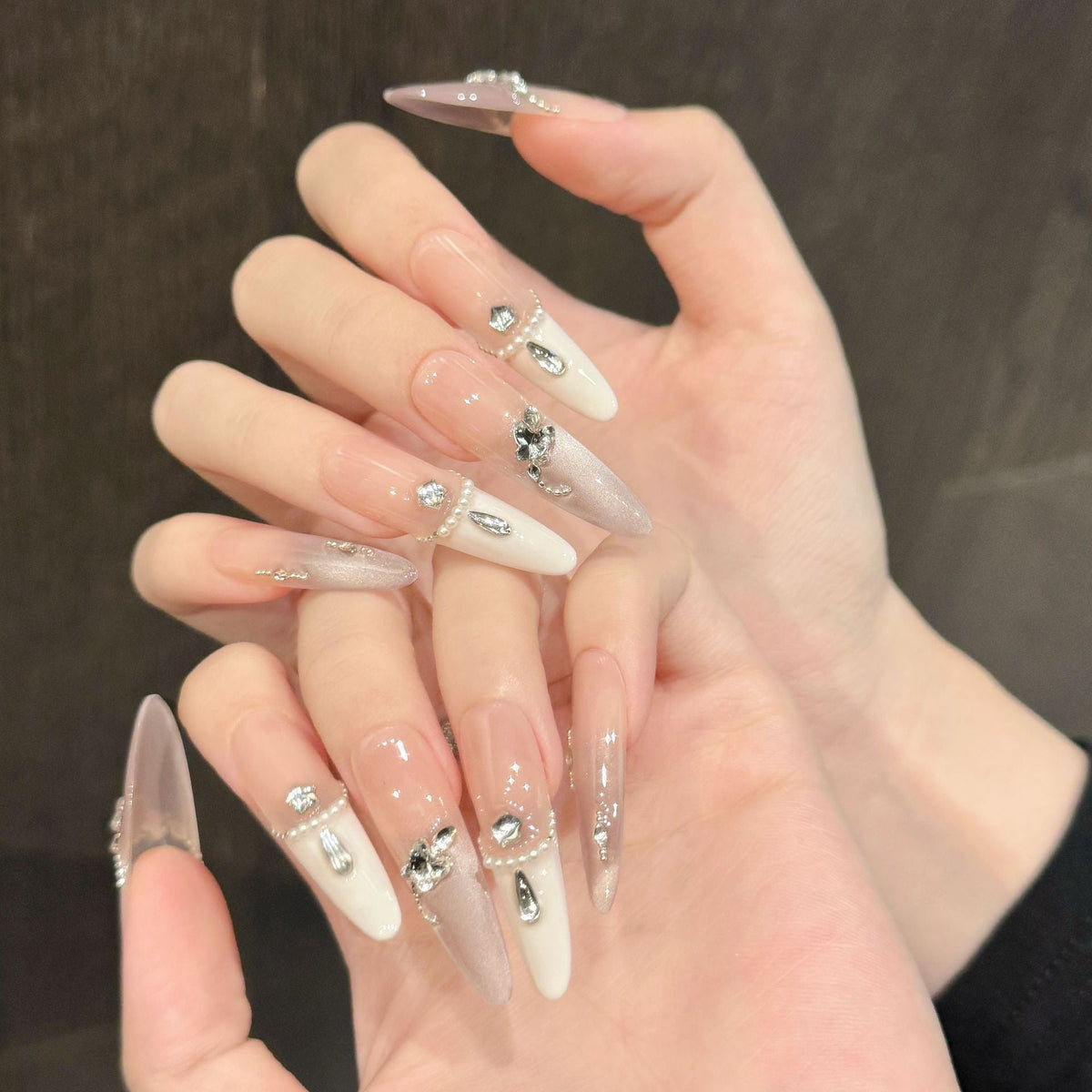 Stiletto Press-On Nail Art Set with Rhinestone Accents