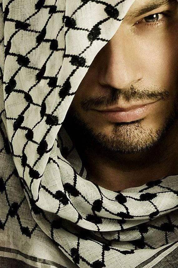 Traditional Keffiyeh Shemagh Head and Neck Scarf