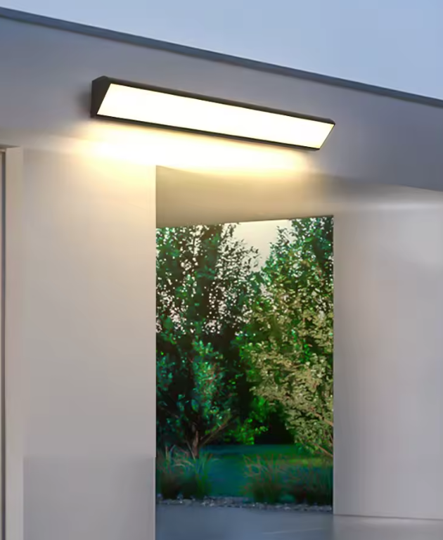 Waterproof Outdoor LED Wall Light for Patio and Entrance