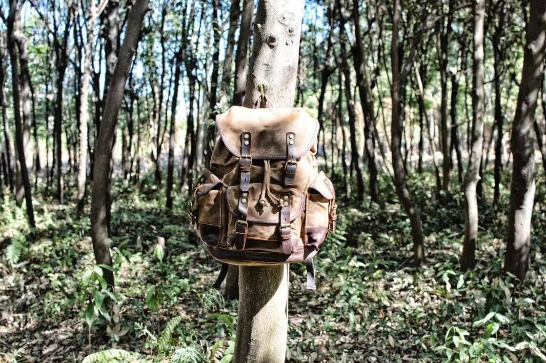 Waterproof Waxed Canvas Backpack, Hiking Leisure Rucksack