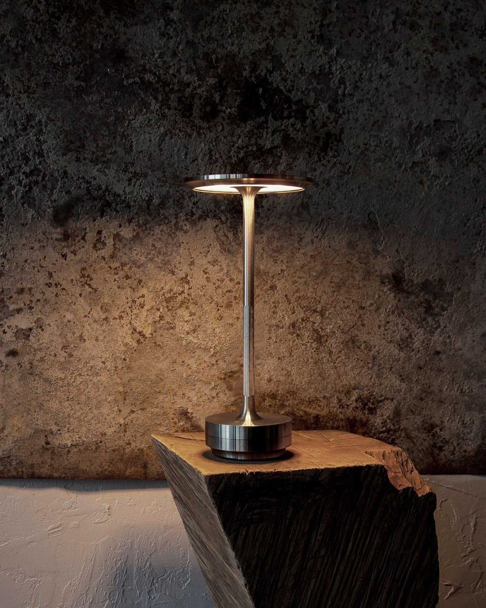 Wireless Table Lamp - Brass Finish - Modern Bedside Lamp - Portable Decor Light - Image 2
