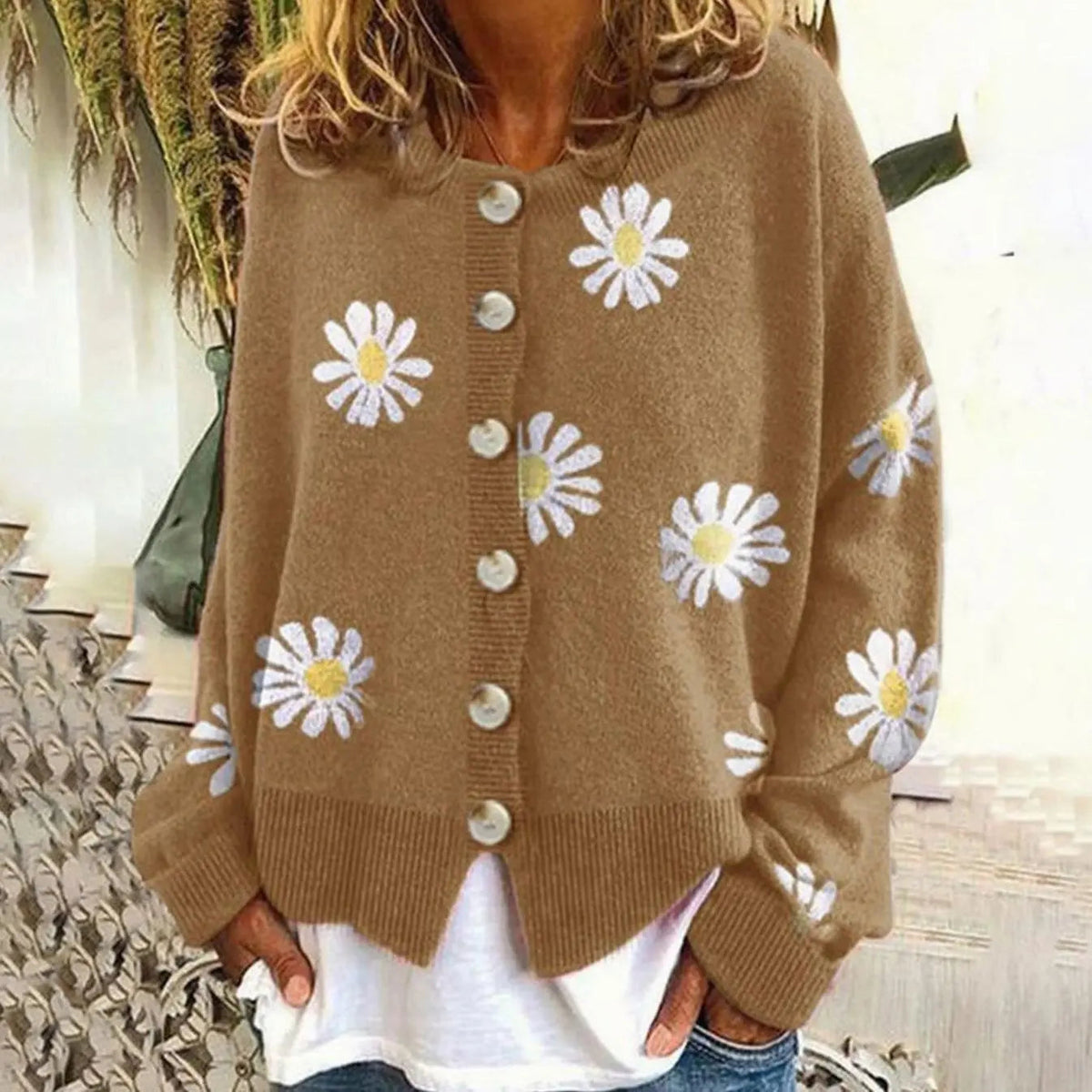 Women's Daisy Print Button-Down Knit Cardigan