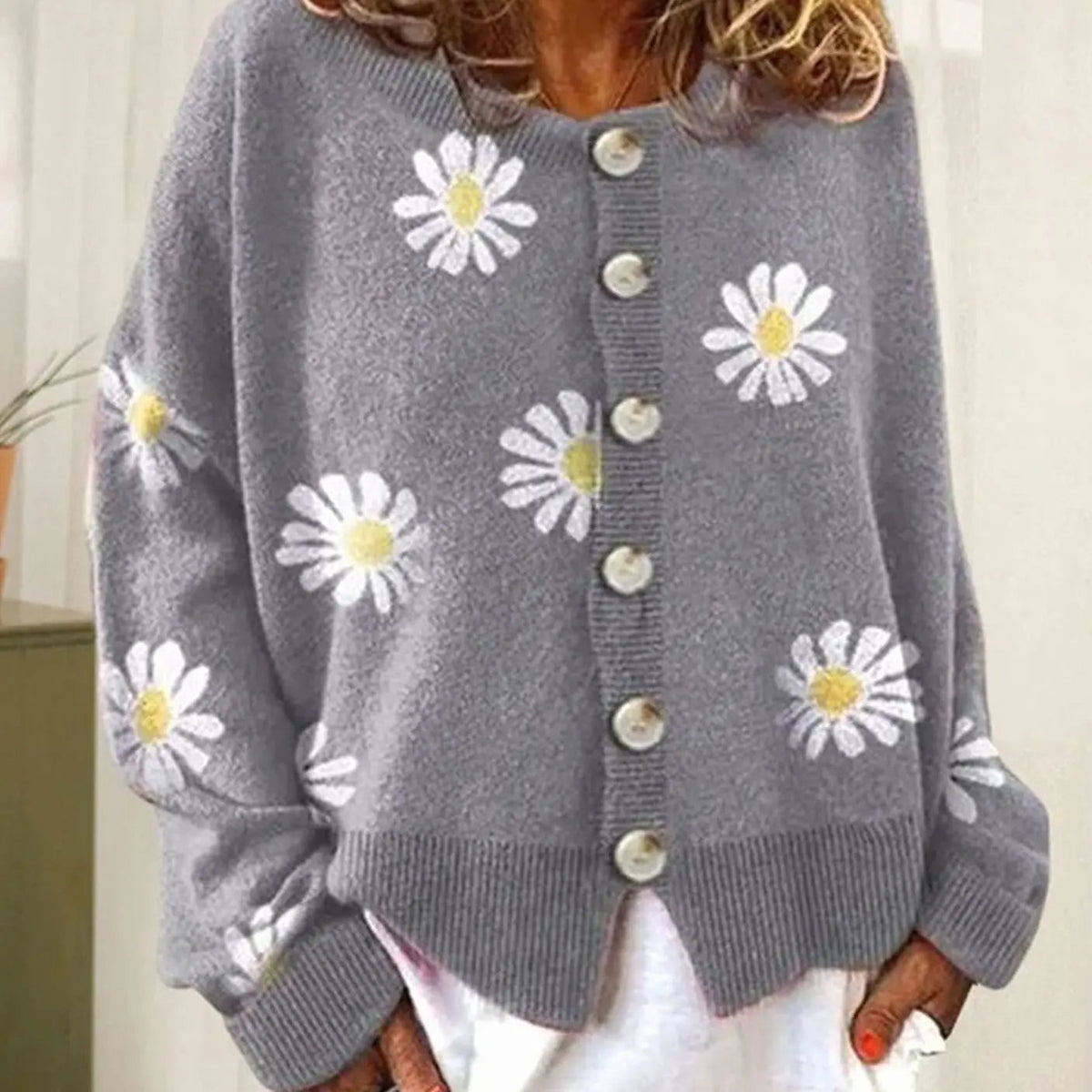 Women's Daisy Print Button-Down Knit Cardigan
