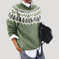 Women's Fair Isle Christmas Sweater with Nordic Pattern - Regular Fit