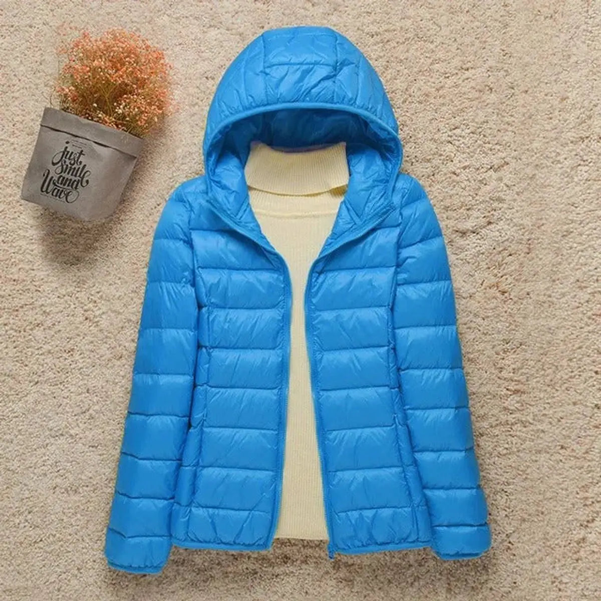 Women's Lightweight Hooded Quilted Packable Down Puffer Jacket