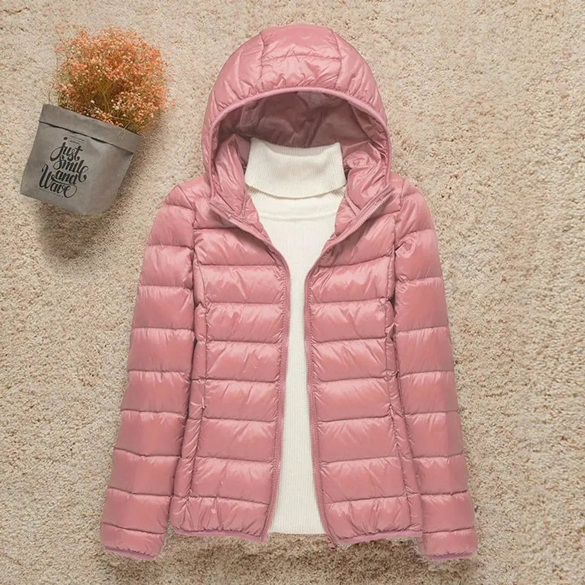 Women's Lightweight Hooded Quilted Packable Down Puffer Jacket