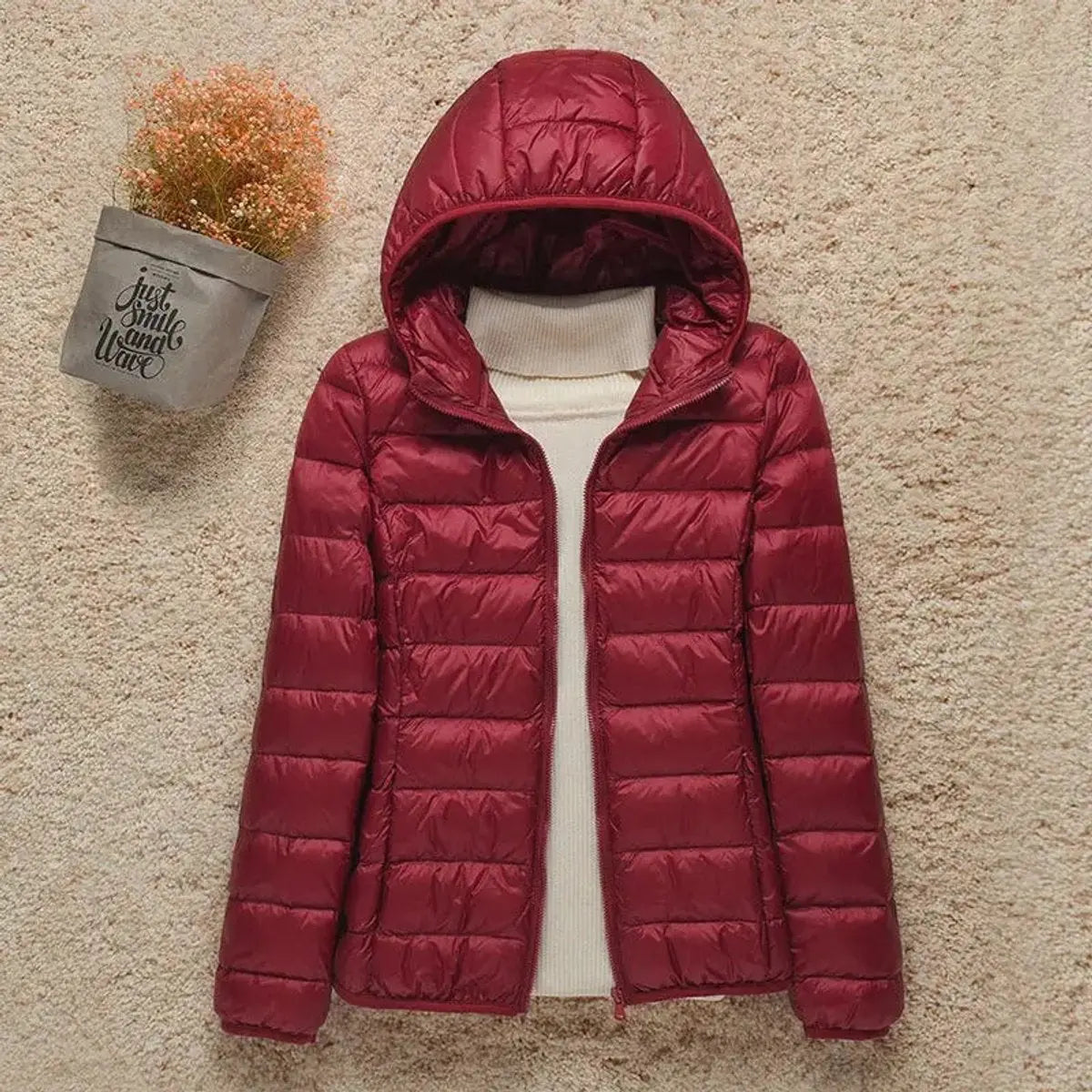 Women's Lightweight Hooded Quilted Packable Down Puffer Jacket