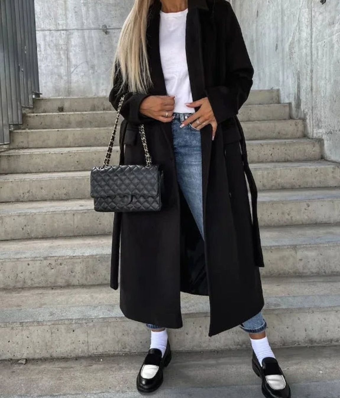 Women's Long Lapel Double-Breasted Coat