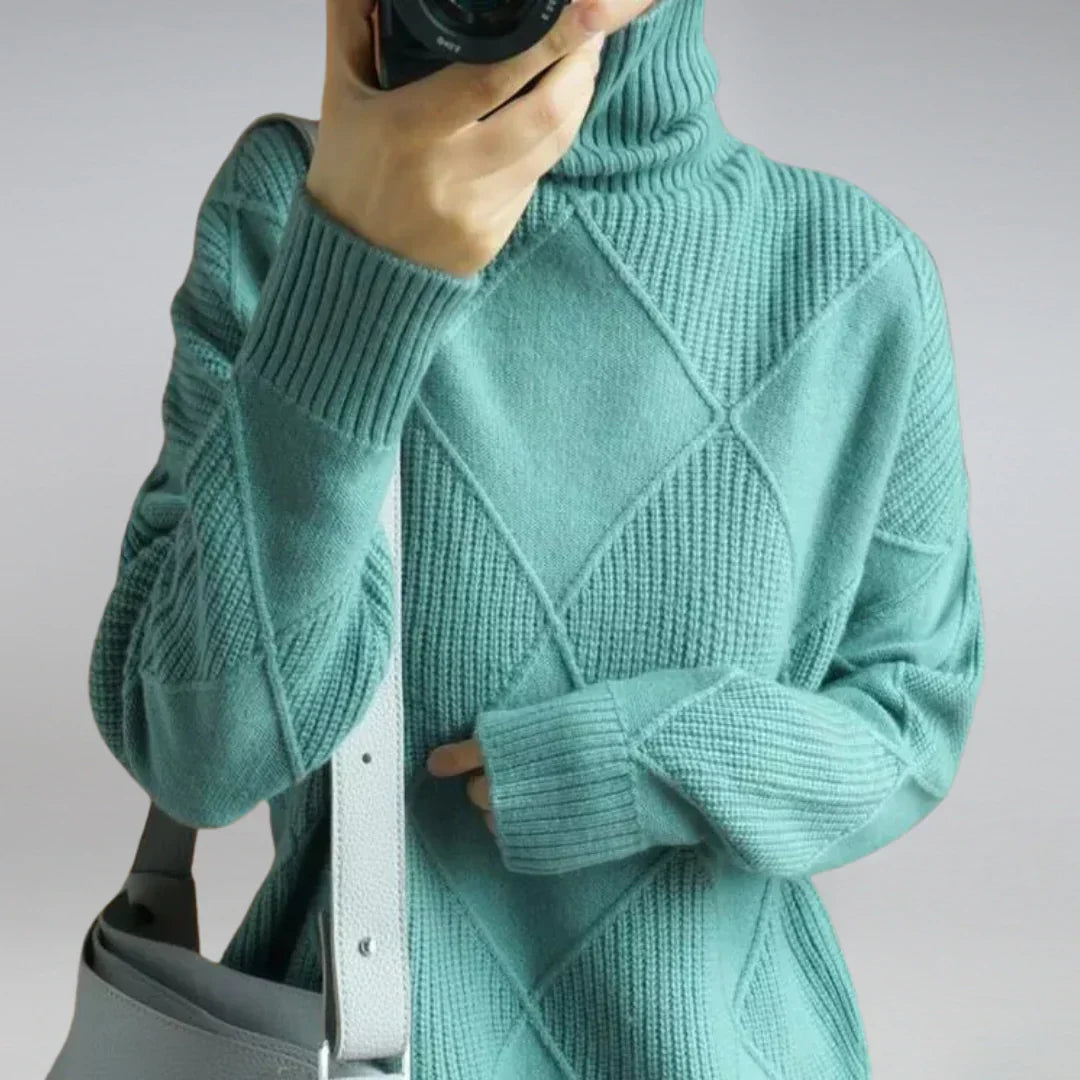 Women's Luxury Cashmere Turtleneck Sweater – Soft and Warm Winter Sweater