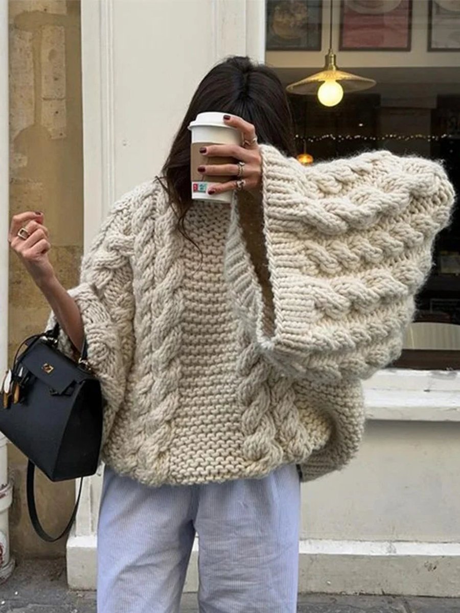 Women's Oversized Chunky Cable-Knit Jumper
