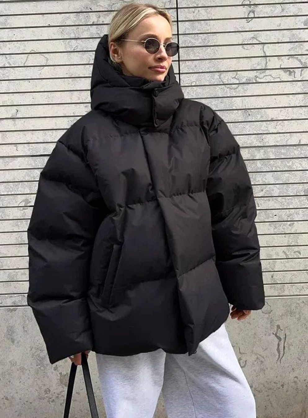 Women's Oversized Hooded Zip-Up Puffer Jacket