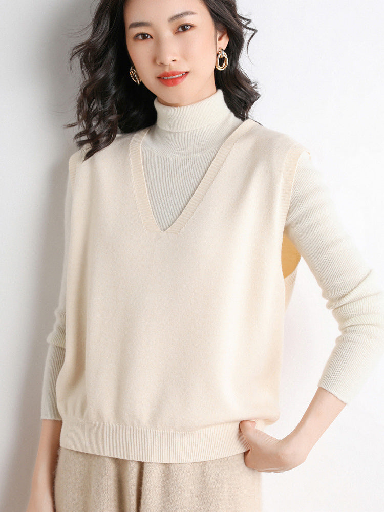 Women's Oversized V-Neck Fine-Knit Vest with Ribbed Hem