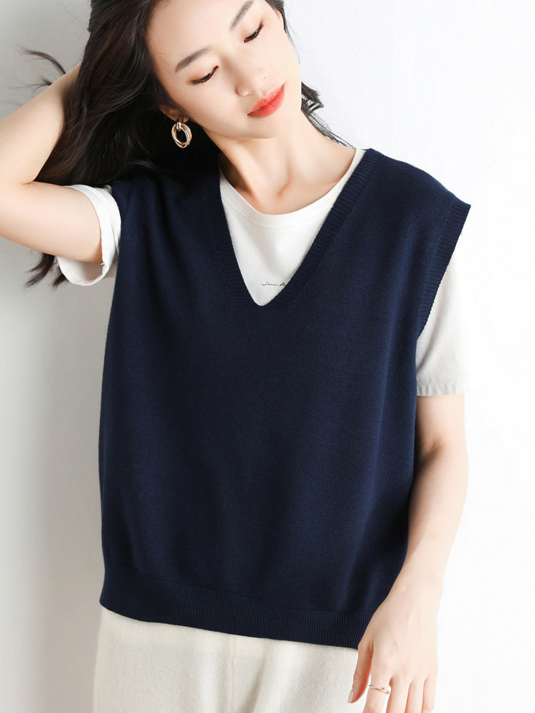 Women's Oversized V-Neck Fine-Knit Vest with Ribbed Hem