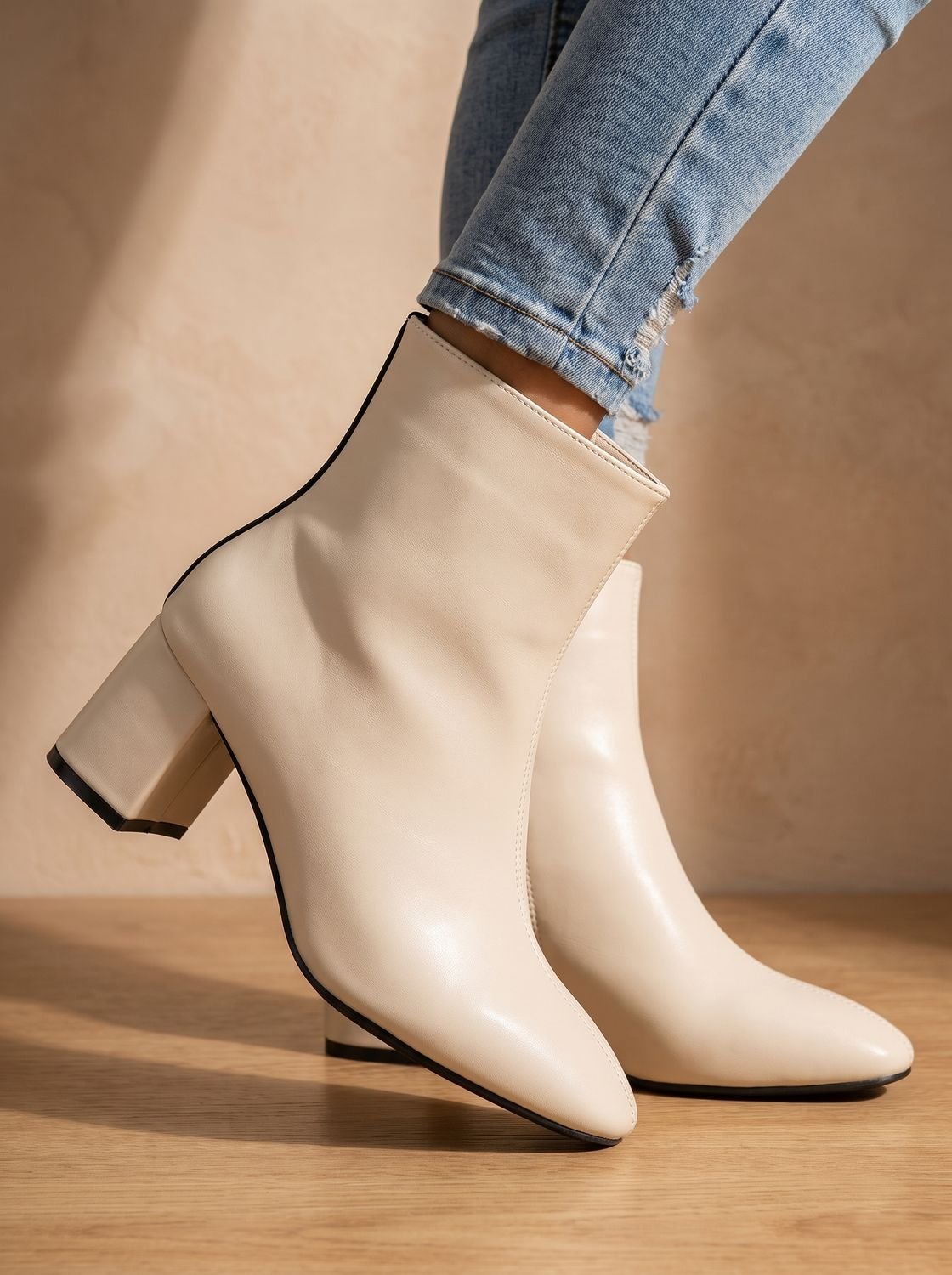 Women's Pointed-Toe Block-Heel Side-Zip Ankle Boots