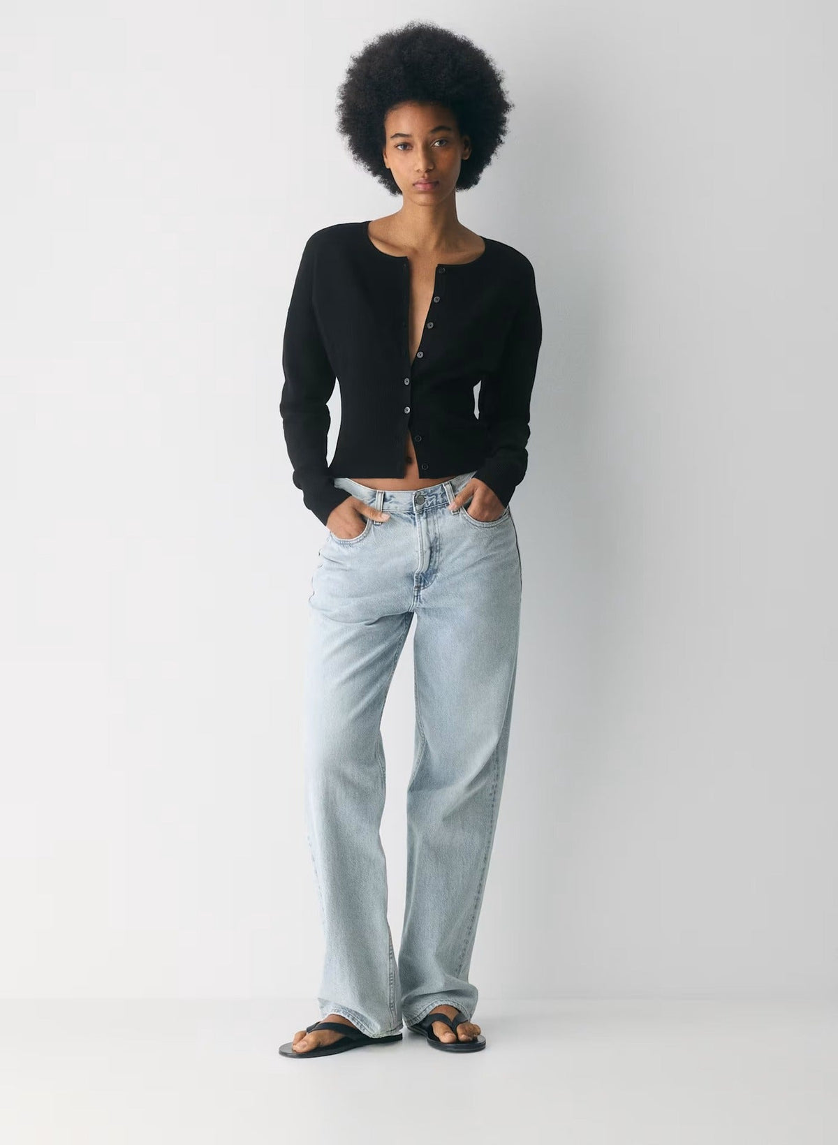 Women's Ribbed Knit Cropped Cardigan with Button Placket