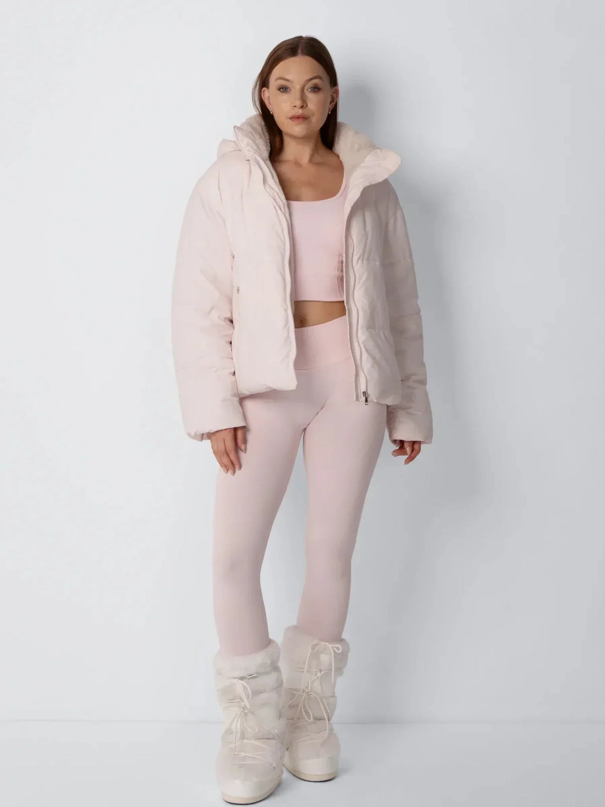 Women's Short Puffer Jacket with Detachable Hood - Warm Quilted Winter Jacket with Soft Faux Fur Lining & Zip Closure