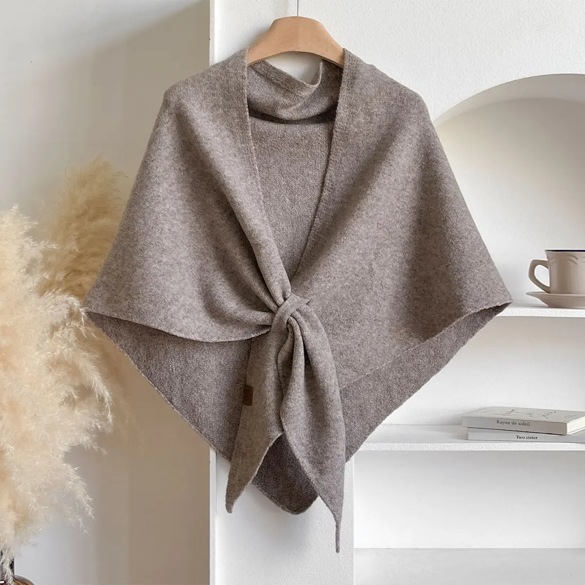 Women's Triangle Wool Scarf for Autumn and Winter