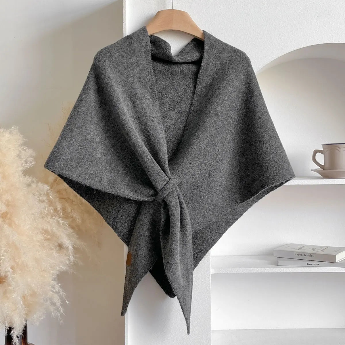 Women's Triangle Wool Scarf for Autumn and Winter